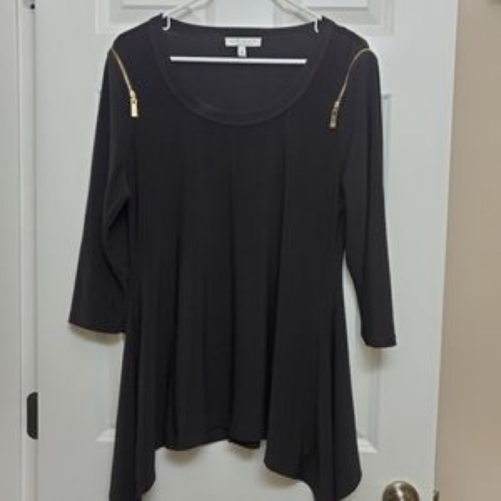 Tunic - Picture 3 of 4